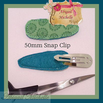 Flower Clippie and Bow Center ITH