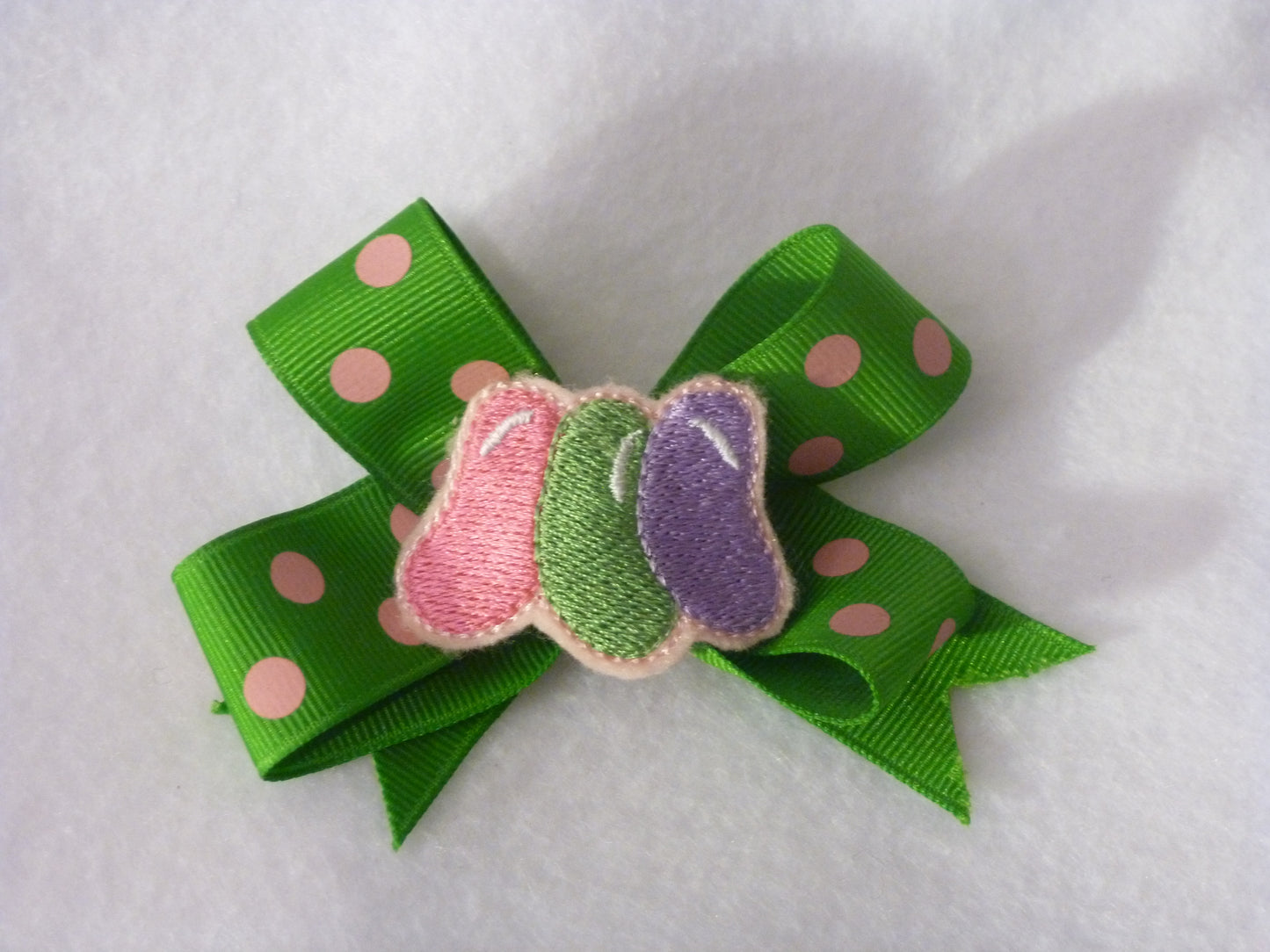 Jelly Beans Clippies and Bow Center ITH