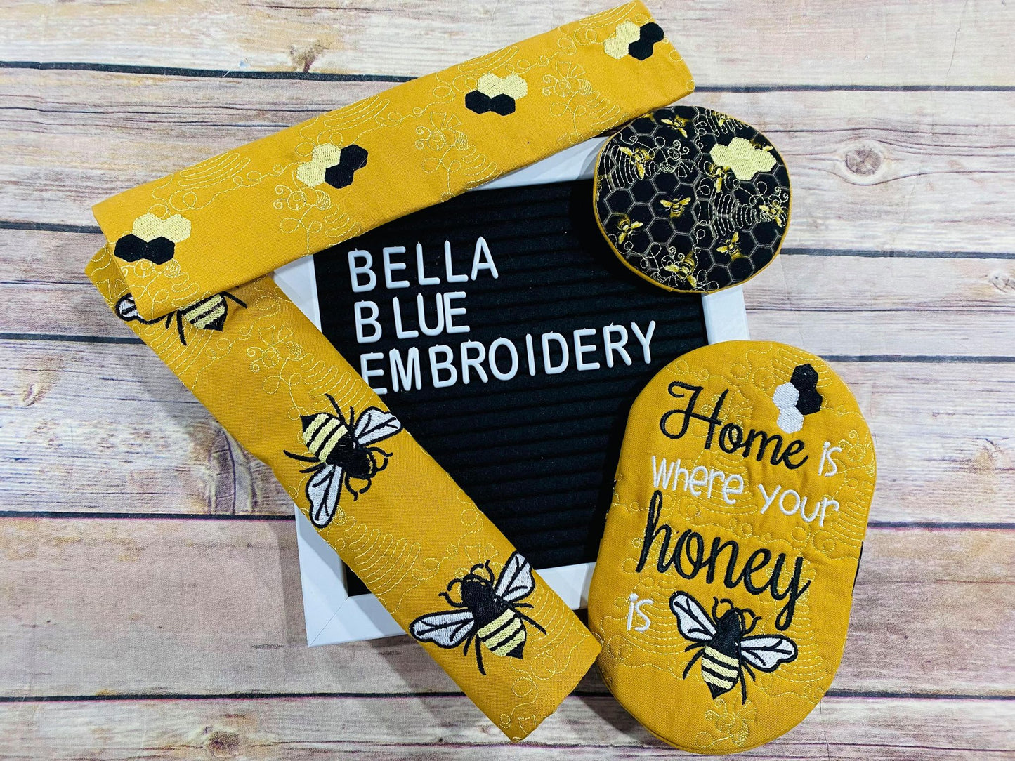 ITH Kitchen Set Bees