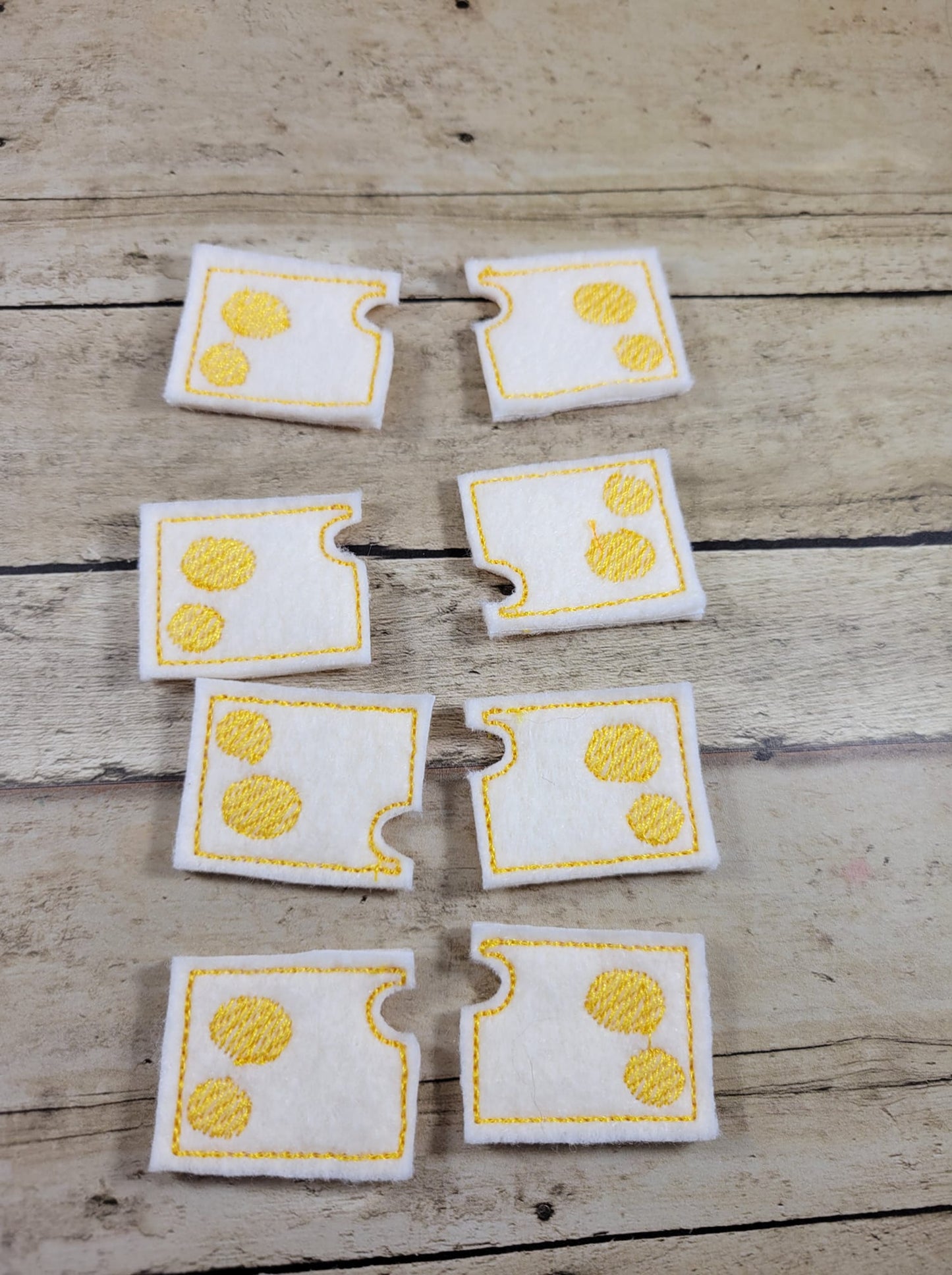ITH Cheese and Crackers Play food