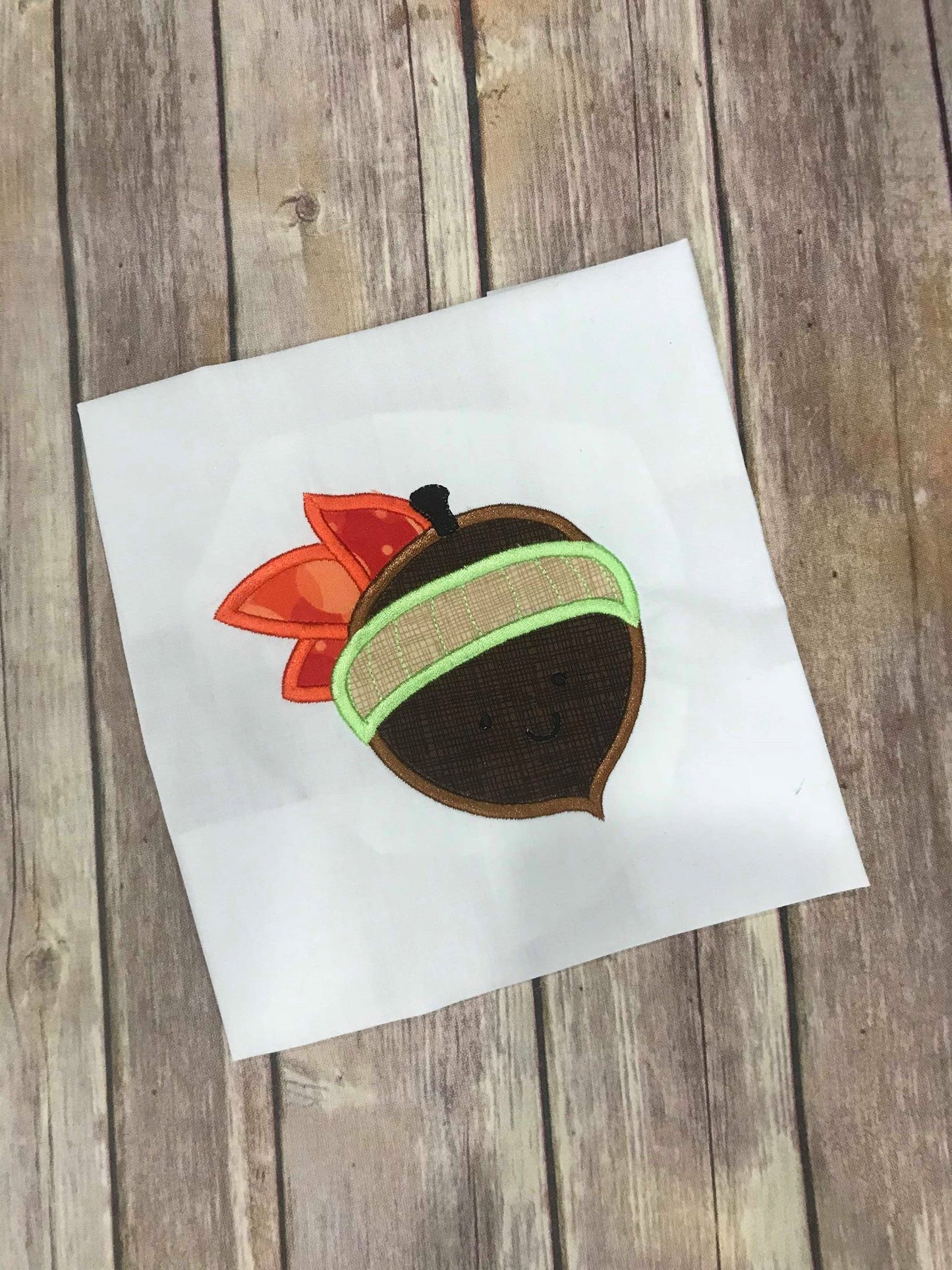 Fall Acorn with Leaves machine applique embroidery design 4x4