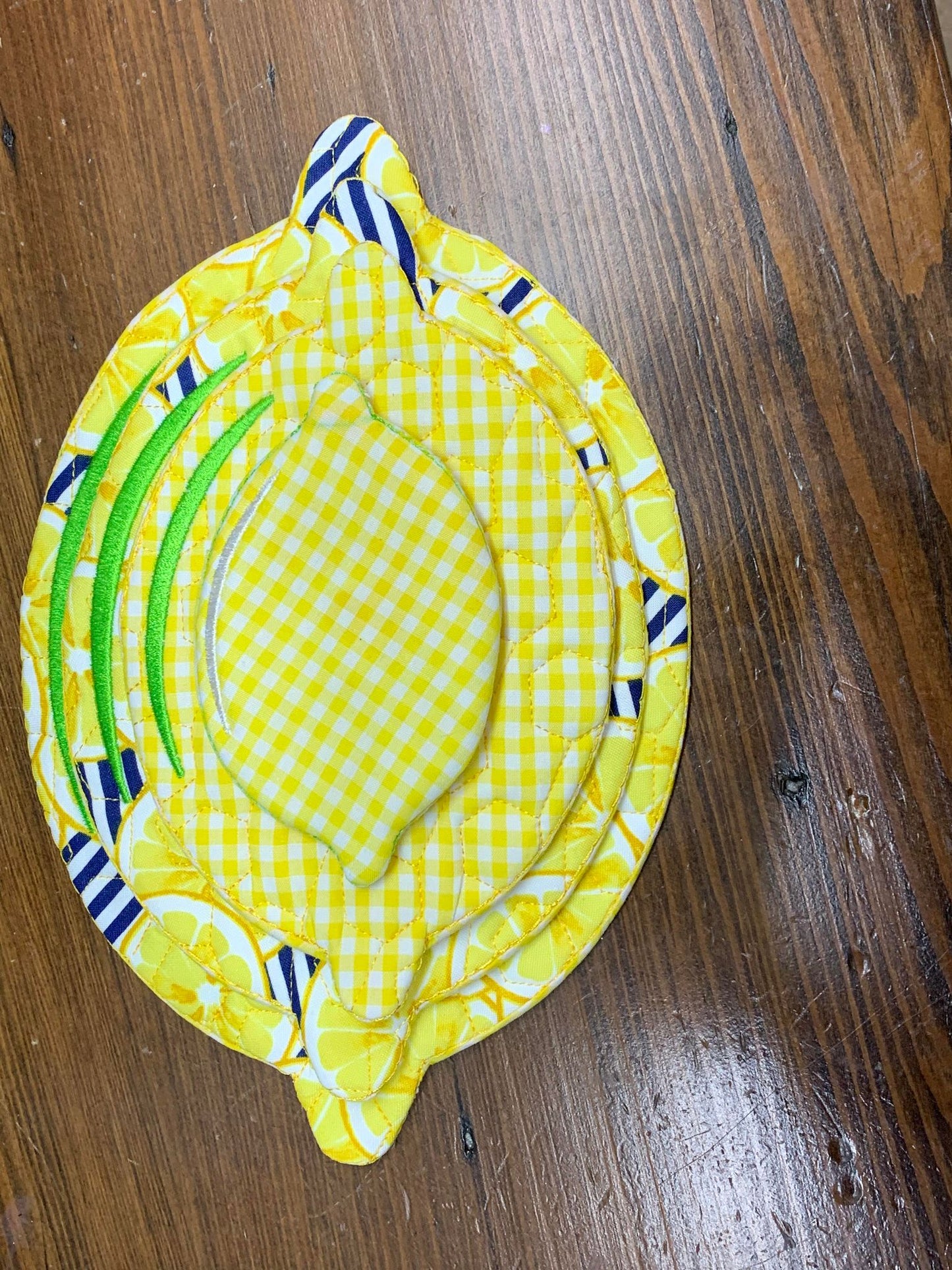 Lemon Hot Pad ITH