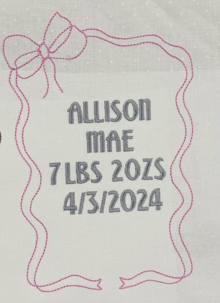Bow Frame Monogram 1 Bean Stitch