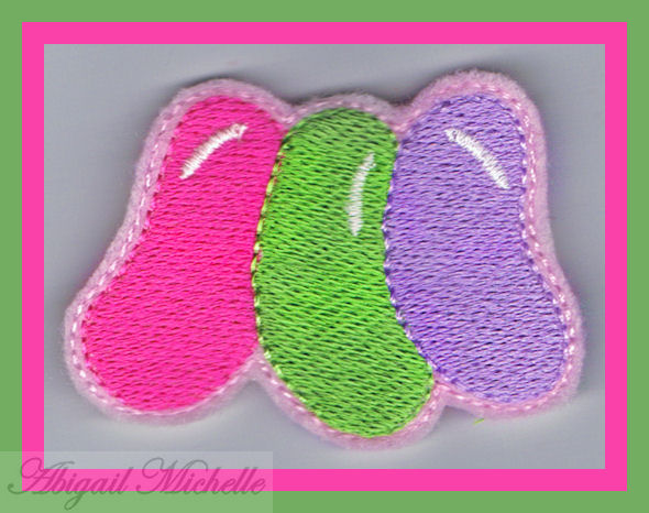 Jelly Beans Clippies and Bow Center ITH