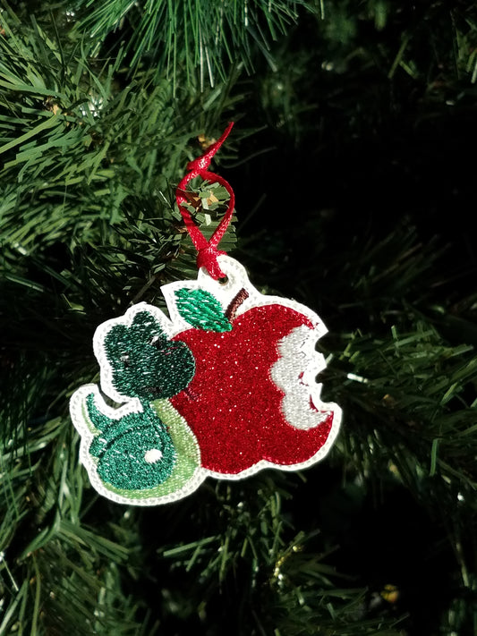 KRD MY JESUS TREE-  APPLE AND SNAKE ORNAMENT