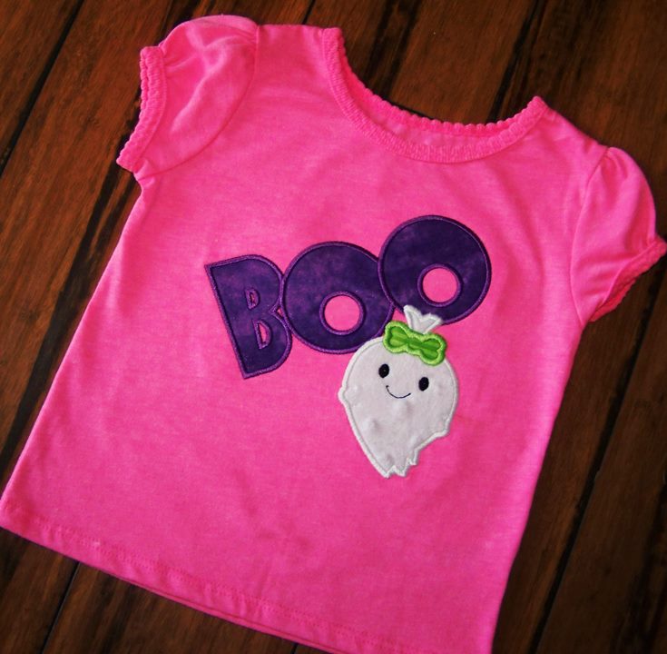 Girl Ghost Embroidery - Ghost with Bow Applique Machine