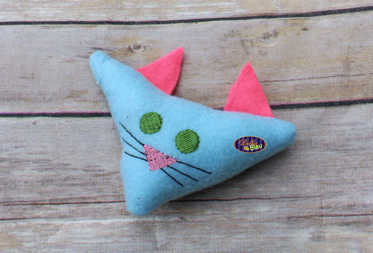 In the Hoop Kitty Cat Nip Toy ITH