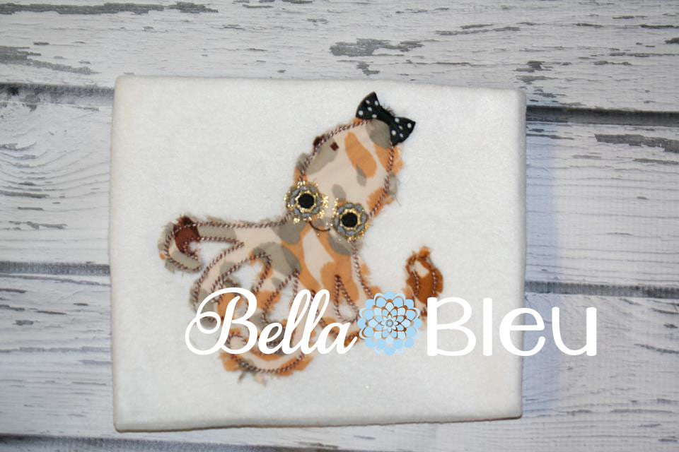 Raggy Squid Stemstitch Machine Embroidery Nautical Design