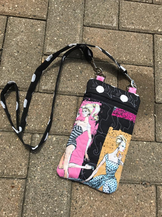 ITH In the Hoop Doll head quilt Stipple Purse 6x10 machine embroidery design zipper bag