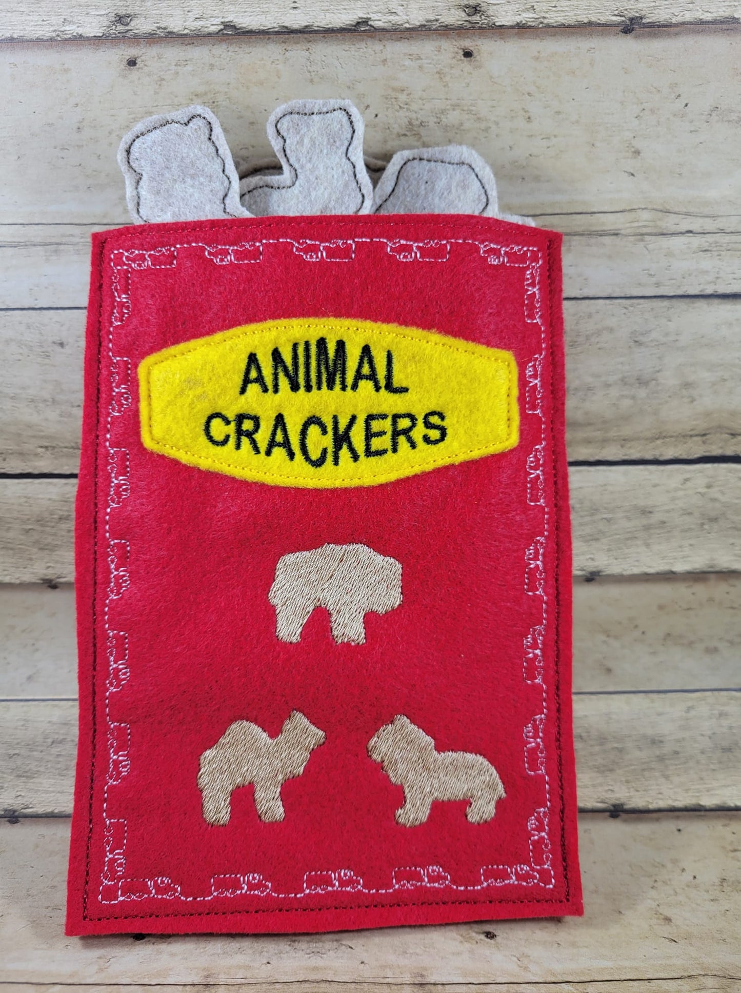 ITH Animal Crakers and Bag Play food