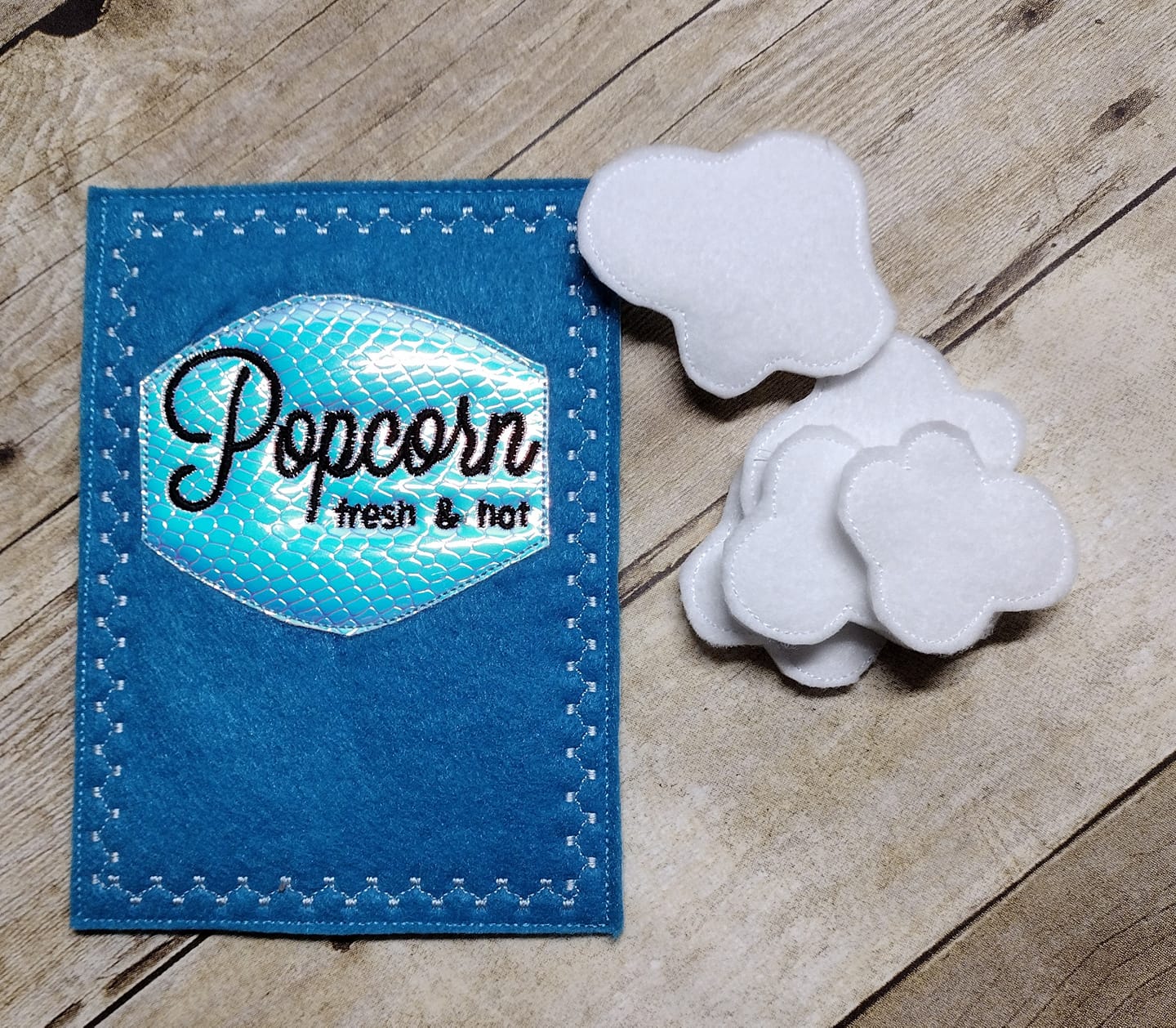 ITH Popcorn Play food