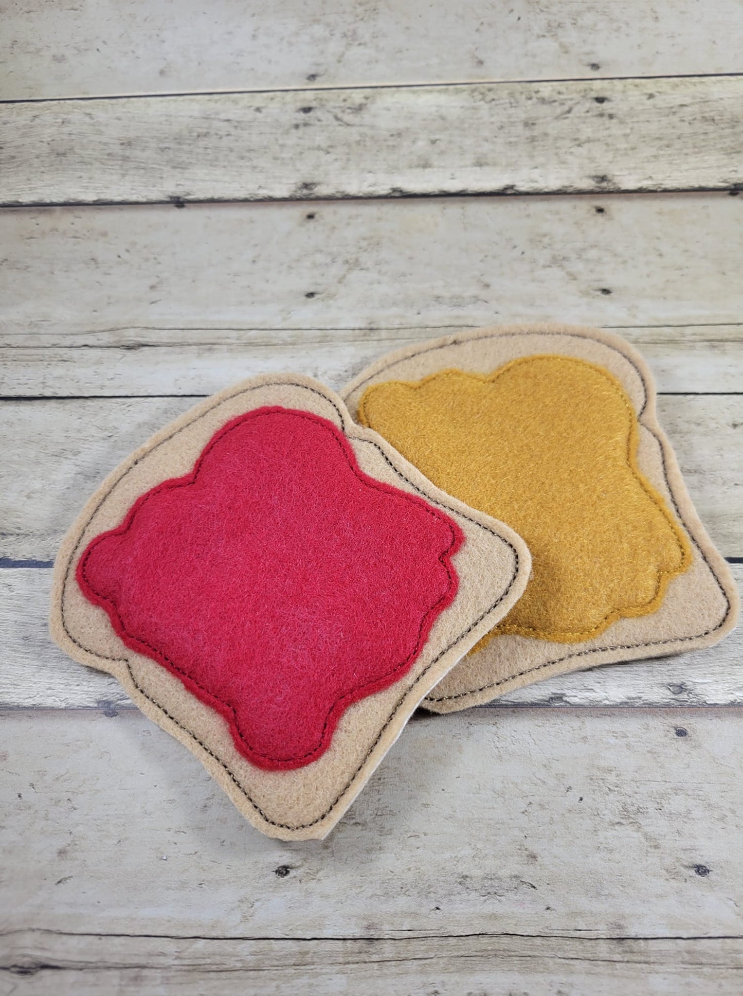 ITH Peanut Butter & Jelly Play food
