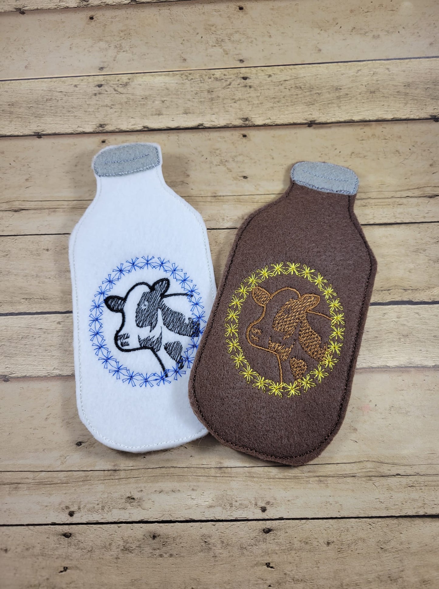 Sketchy Cow Milk Jug ITH Play food