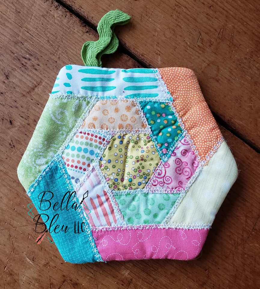 Scrap Potholder In The Hoop