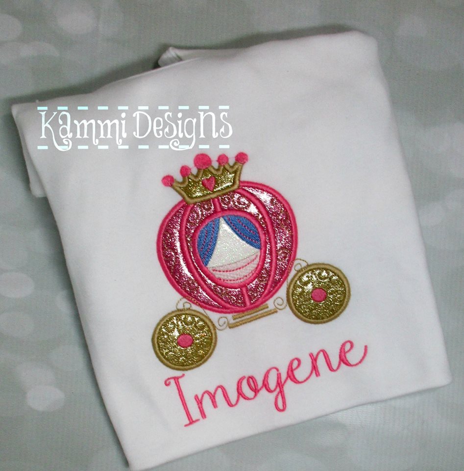 Princess Carriage with Crown machine applique embroidery design 5x7