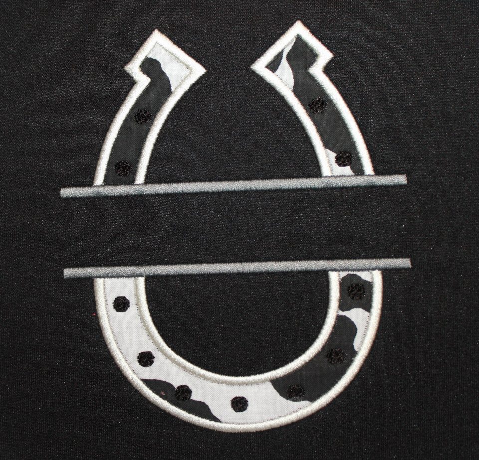 Split Horseshoe Applique