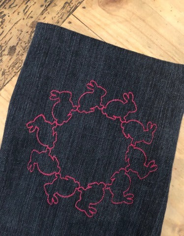 Bunny Monogram Circle Frame machine embroidery design