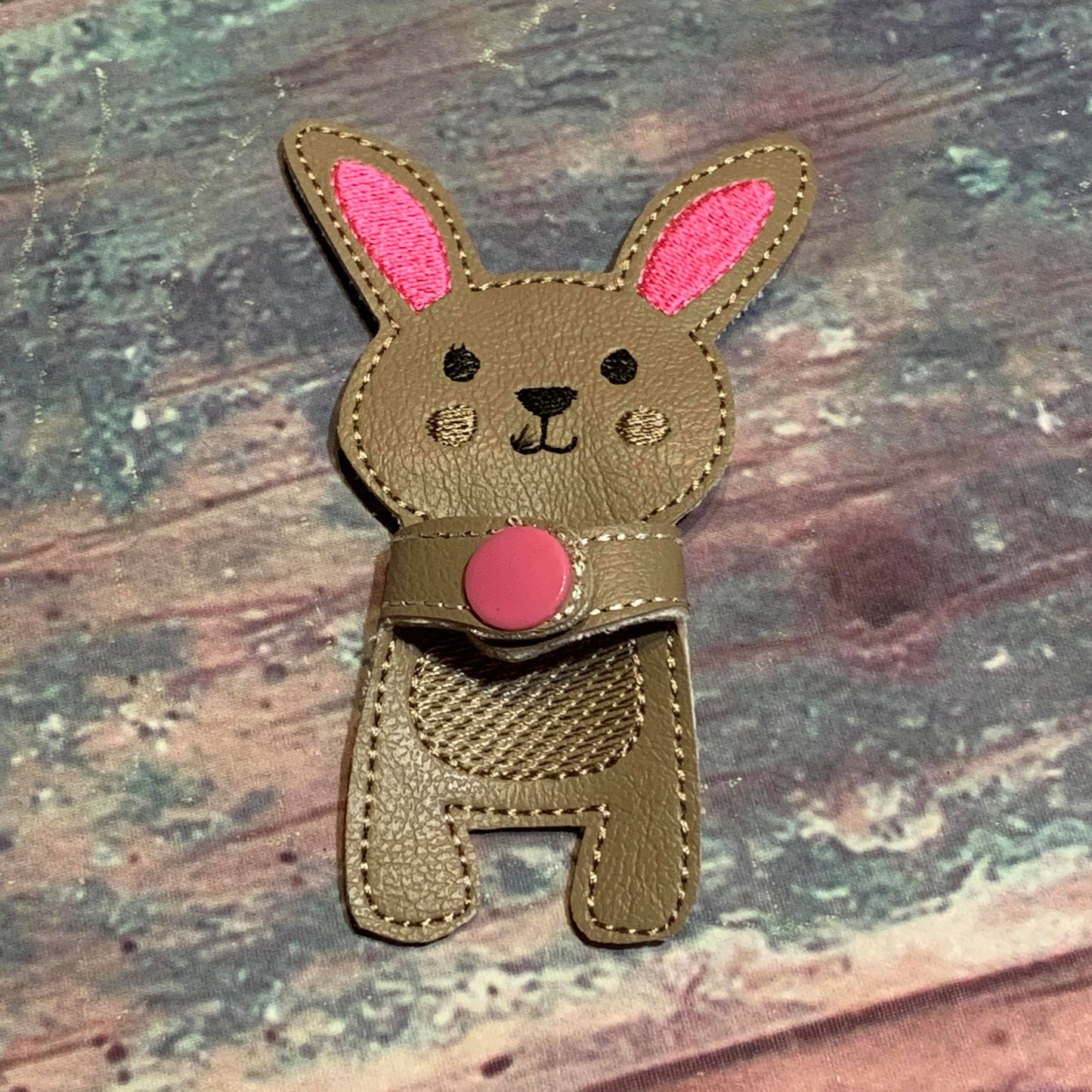 ITH Bunny Hugger