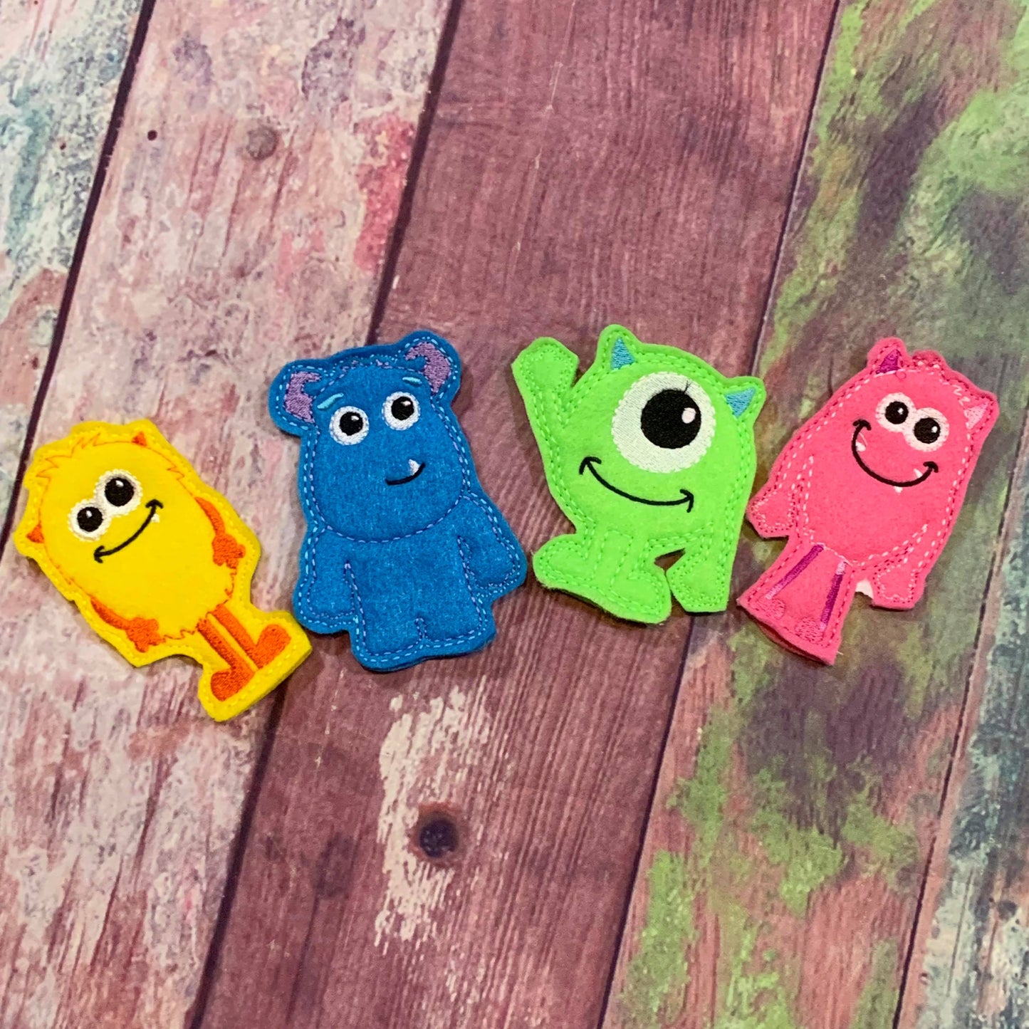 Monsters Finger Puppet and bonus ITHv