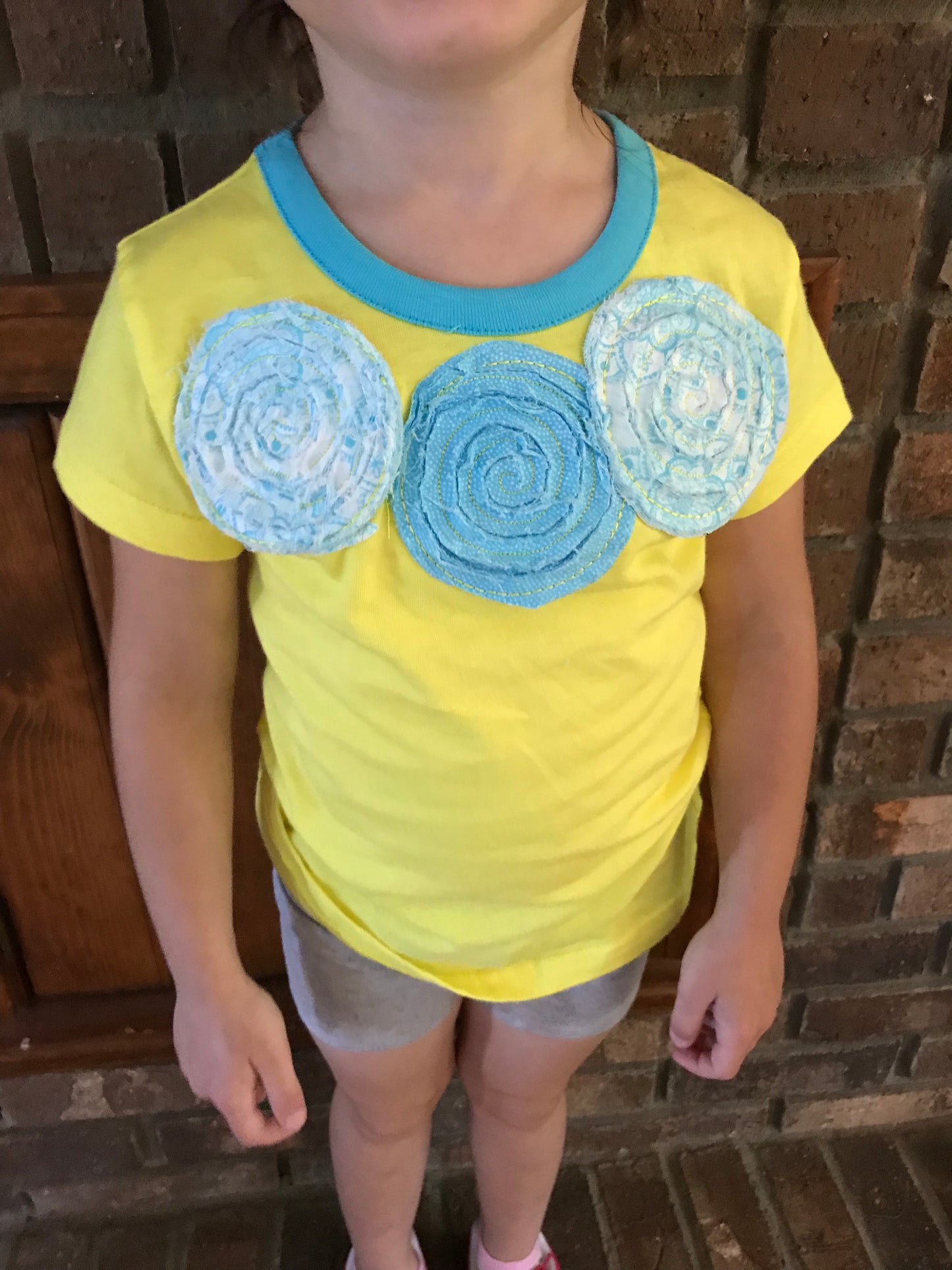 ITH Shabby Flower Machine Embroidery Design