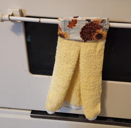 ITH Witches Hat Stipple Towel Handle Topper